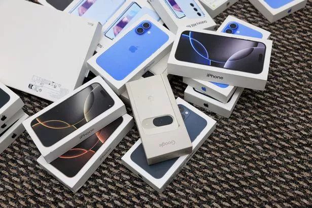 Recovered mobile phones from a fraud case